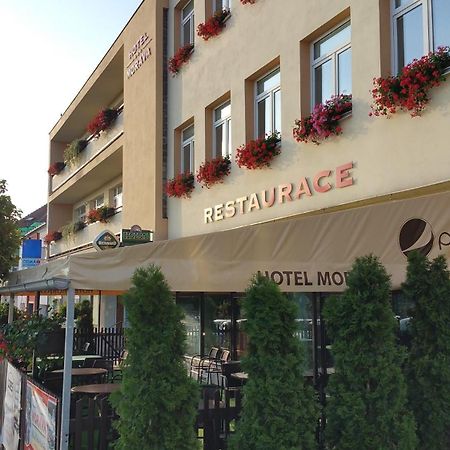 Hotel Morava Jevíčko Εξωτερικό φωτογραφία